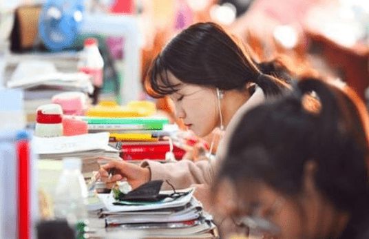 單招學(xué)校有哪些專業(yè)適合女生？